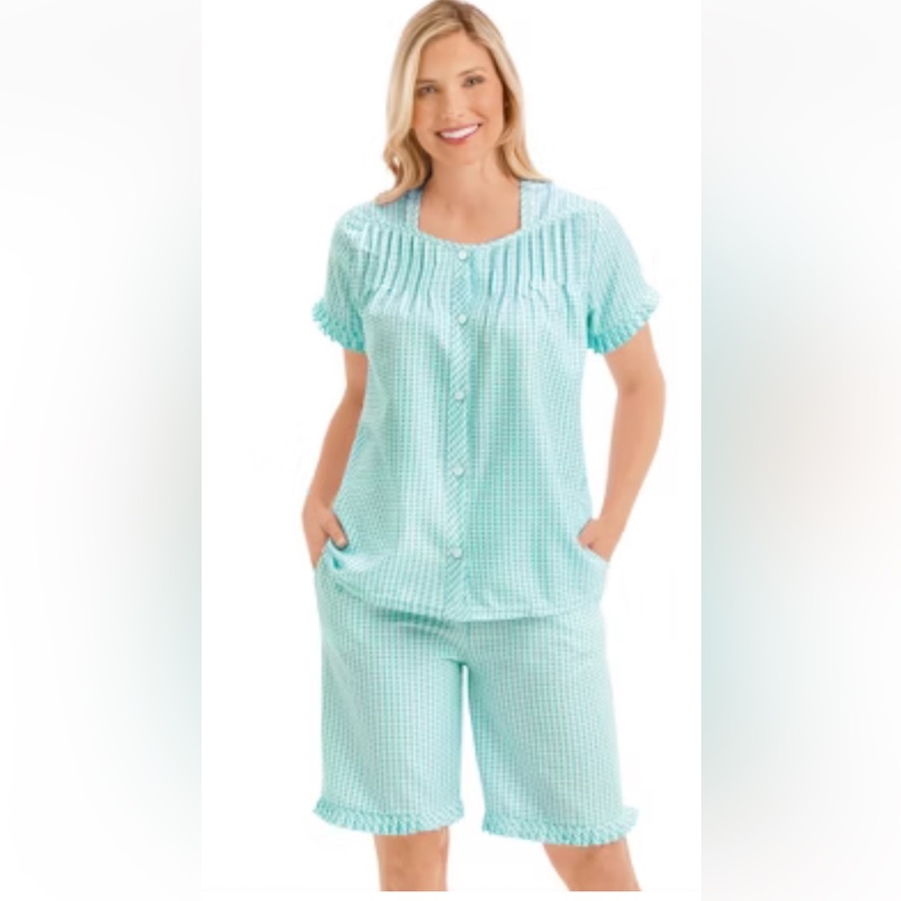 Lati fashion Women's Aqua Checkered Sleepwear Set